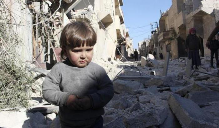 Il prezzo della guerra: oltre 140mila bambini sfollati in Siria