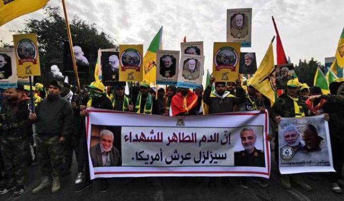 Proteste per l'assassinio del generale Soleimani
