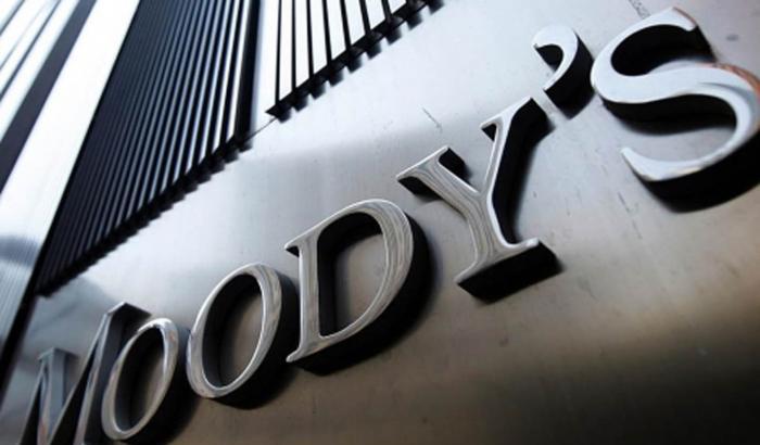 L'allarme di Moody’s: shock finanziari possibili con una guerra Usa-Iran