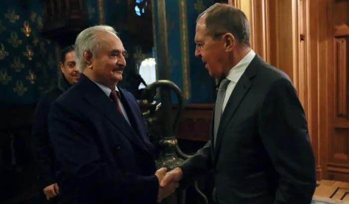 Khalifa Haftar e Lavrov