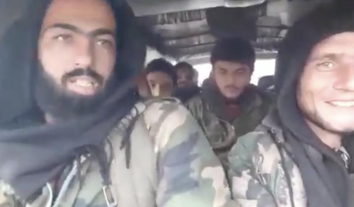 Mercenari jhadisti mandati a combattere in Libia da Erdogan