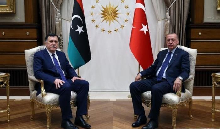 000550AB-erdogan-e-serraj Erdogan e Serraj