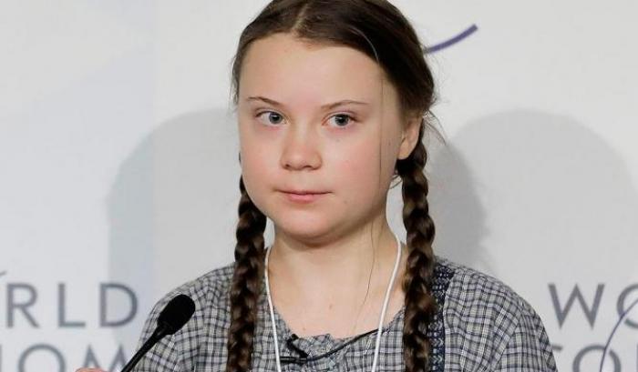 Greta Thunberg e altri 150 scrivono alla Ue: "Evitare un disastro climatico ed ecologico"