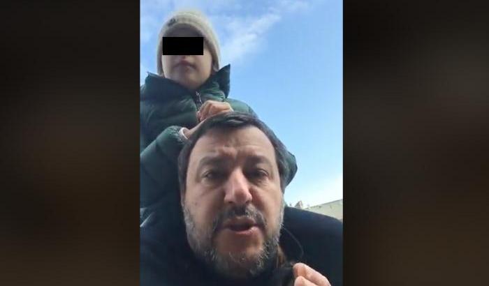Salvini con la figlia