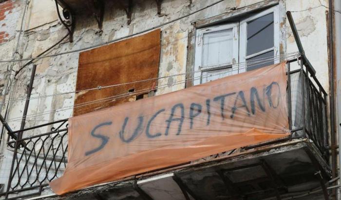 Uno striscione contro Salvini a Ballarò