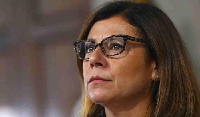 Parla la ministra De Micheli: "Hanno scelto i Benetton di uscire da Autostrade"