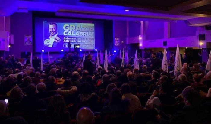 Salvini cavalca di nuovo la xenofobia: "Quando andrò al governo frontiere sigillate"