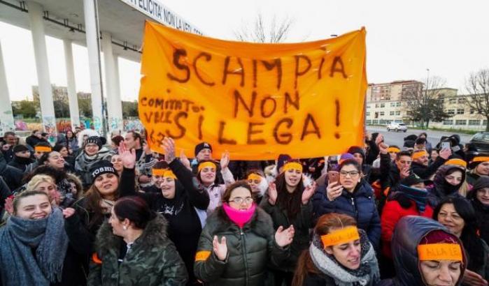 "Questa Lega è una vergogna": Scampia si ribella al comizio leghista