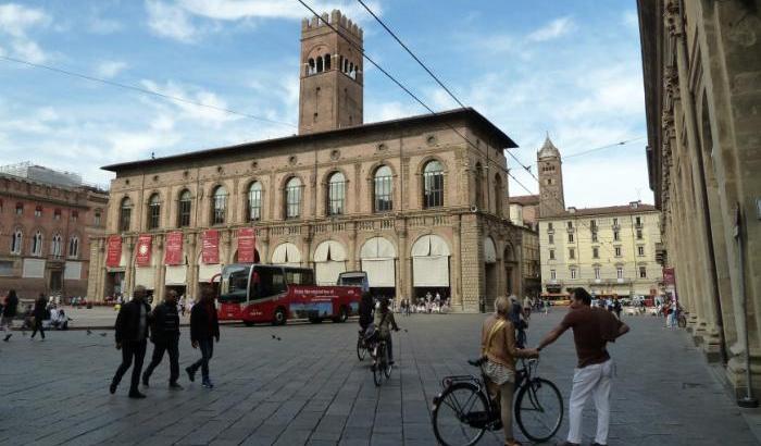 Mozione del Consiglio comunale di Bologna: "Cancellare i Decreti Salvini"