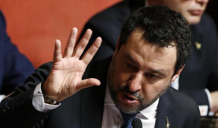 Salvini dimentica i tour da ministro: 