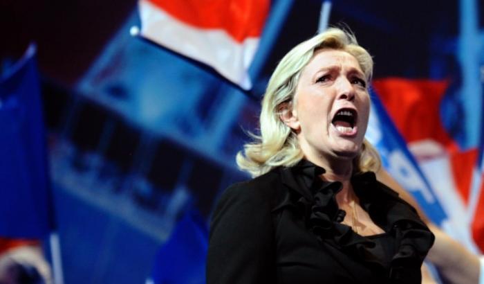 Di Maio furioso con Marine Le Pen: "Danneggia l'Italia, per i sovranisti la solidarietà non esiste"