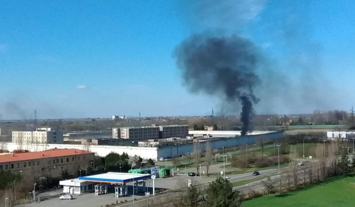 Tensioni per il Coronavirus: rivolta nelle carceri di Modena e Frosinone