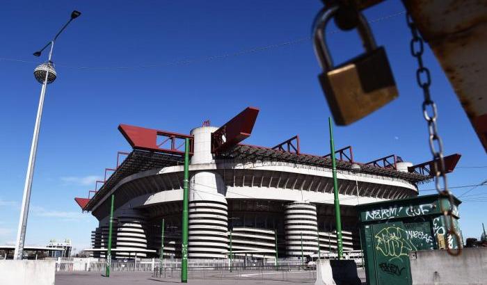 Coronavirus il calcio si ferma