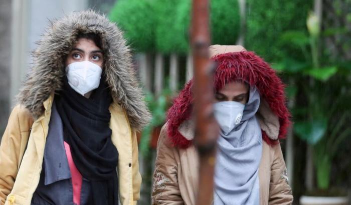 In Iran è una strage: un morto ogni 10 minuti e 50 contagi ogni ora