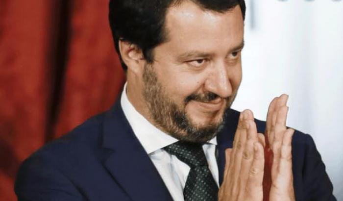 Salvini approfitta del Coronavirus per rilanciare condoni fiscali e edilizi