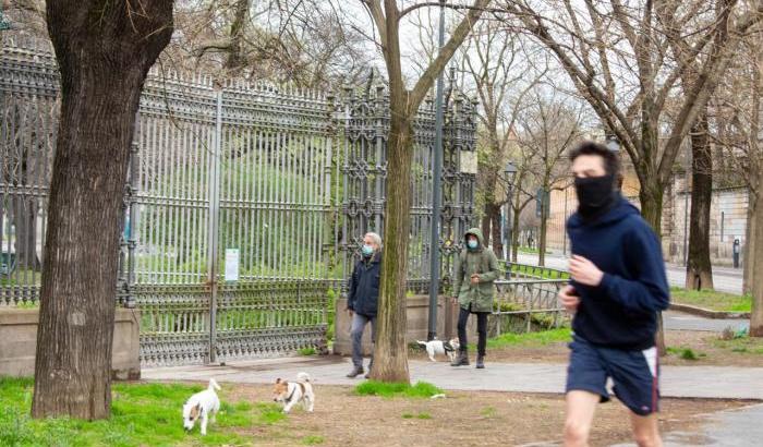 Nuova circolare del Viminale: s&igrave; alla passeggiata genitore-figlio e allo jogging