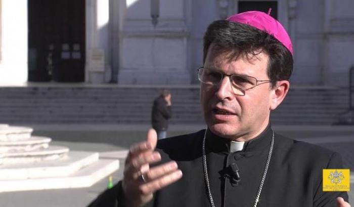 L'arcivescovo di Loreto monsignor Fabio Dal Cin