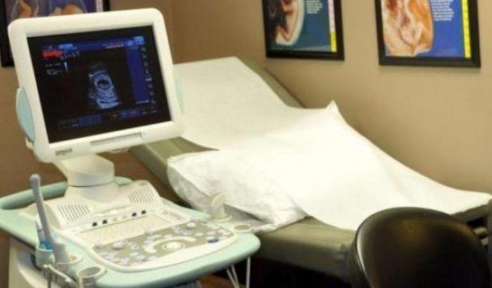 I ginecologi: "Sì all'aborto farmacologico per non congestionare gli ospedali"