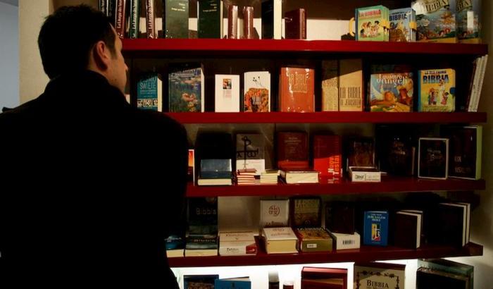 0005609B-una-libreria Una libreria