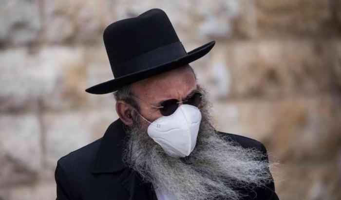 Gerusalemme impone il coprifuoco nei quartieri ortodossi, dove i contagi sono maggiori