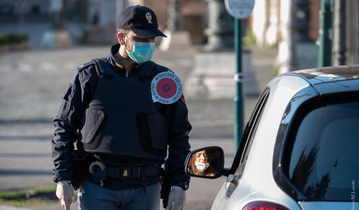 000560E9-controlli Controlli