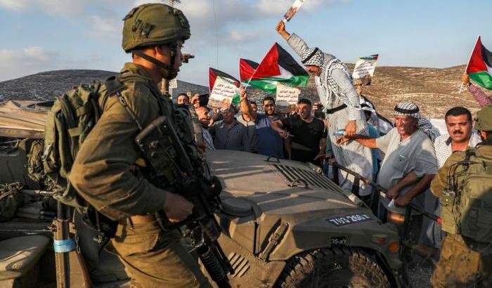 Nasce il governo Netanyahu-Gantz: assalto finale alla Palestina