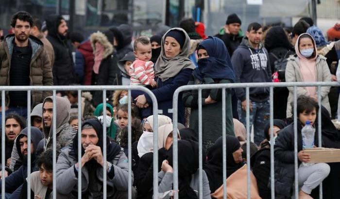 Focolaio di Coronavirus in un centro per migranti nel Peloponneso