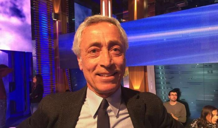 L'immunologo Francesco Le Foche: "Il virus tende a spegnersi da solo, torneremo presto alla vita normale"