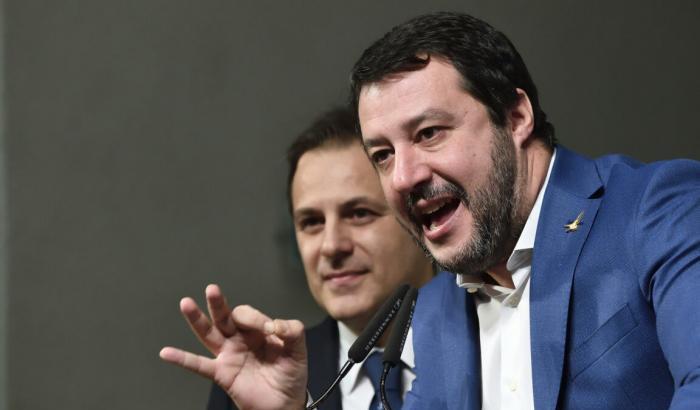 000562F2-salvini Salvini