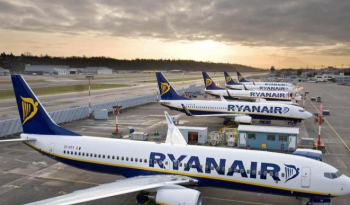 Ryanair contro le regole anti-Covid: "Lasciare posti vuoti? Meglio non volare..."
