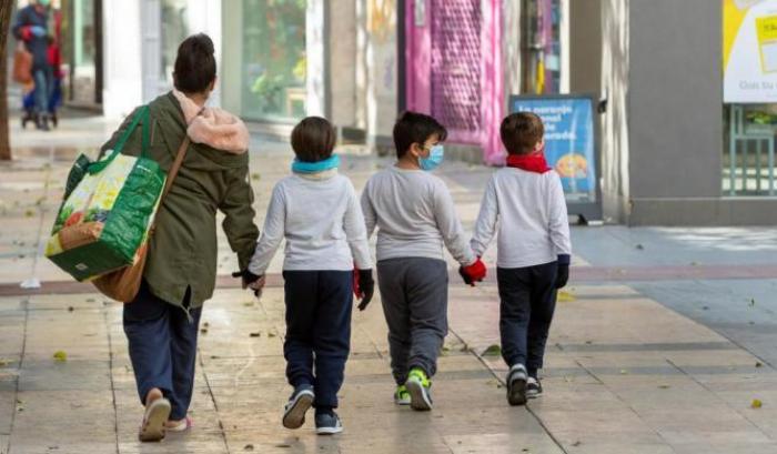 000563C3-bambini Bambini