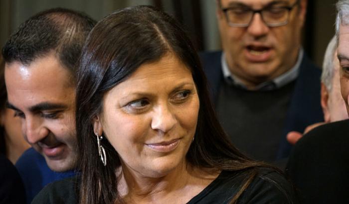 I sindaci calabresi in rivolta contro l'ordinanza della governatrice Jole Santelli