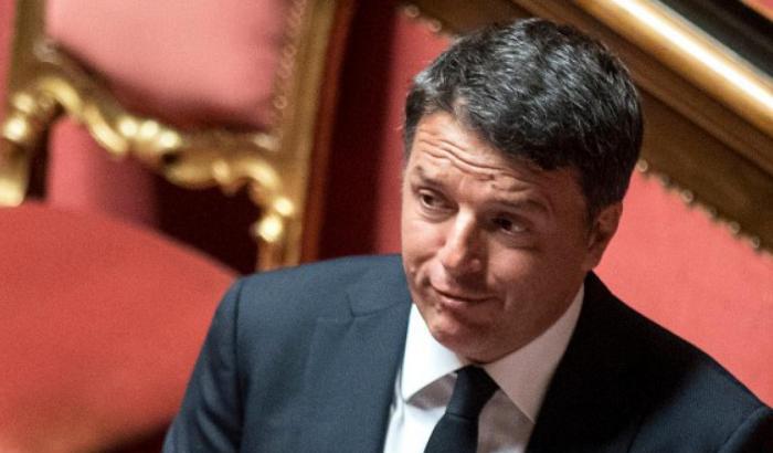 Renzi difende M5s attaccando: "Le idiozie sul Venezuela le dicevano gratis"