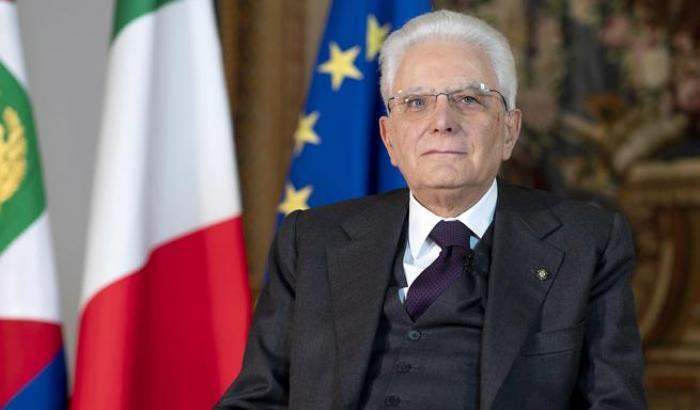 Mattarella parla di Ustica: "Ferita profonda, i paesi alleati aprano alla verità"