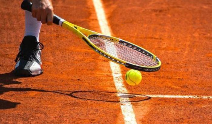 Il Veneto va per la sua strada: aperti anche  circoli del tennis
