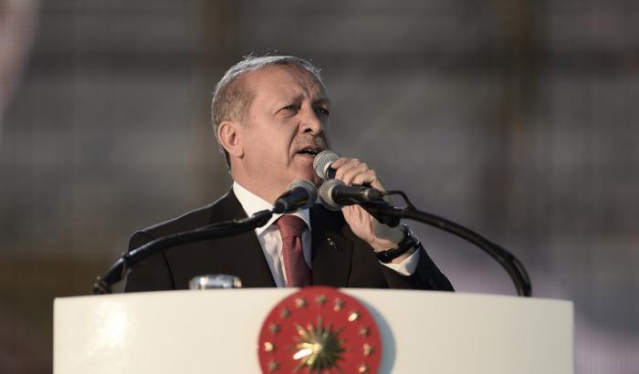 Erdogan il sovranista rivendica ancora Santa Sofia: "Un nostro diritto sovrano"