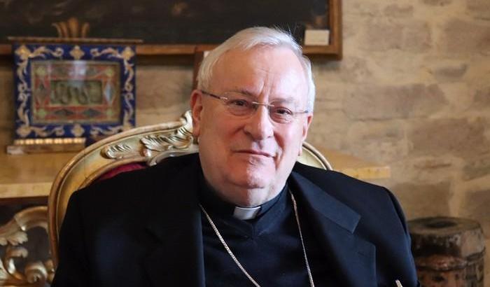 La denuncia dei vescovi: "Con la pandemia si stanno rafforzando le mafie"