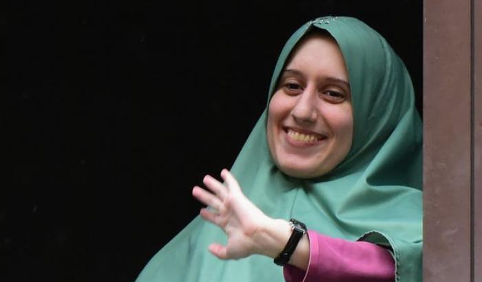"Allah vi benedica": Silvia Romano ringrazia i musulmani d'Italia per l'affetto ricevuto