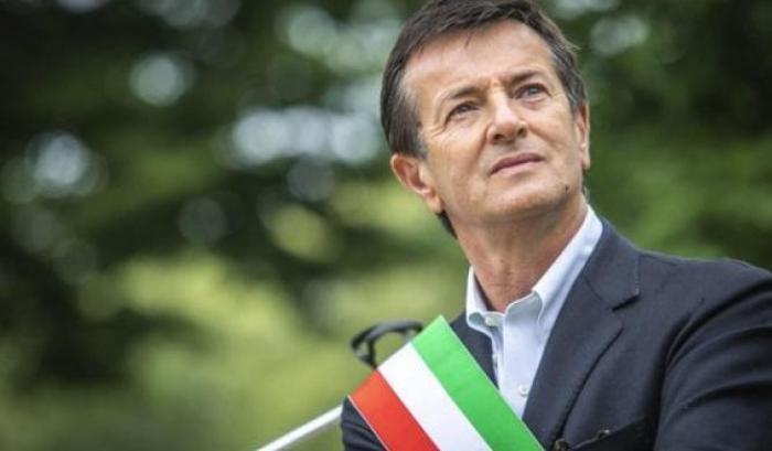 La critica del sindaco di Bergamo: “Per chiudere le piazze servono agenti, chi li ha?”