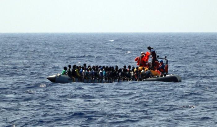 Circa 400 migranti sono sbarcati sulle coste dell'agrigentino