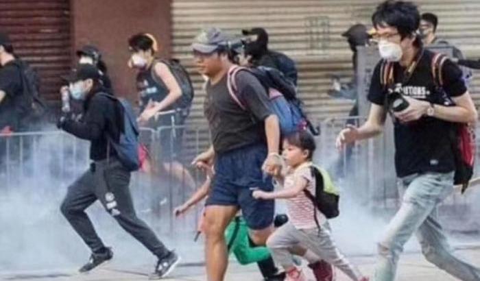 Scontri a Hong Kong