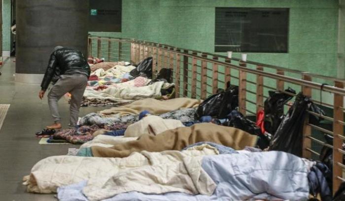 00056AD3-senzatetto Senzatetto