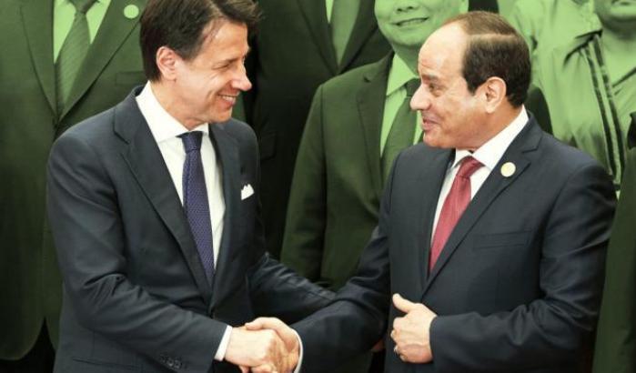 Al Sisi minaccia un intervento diretto in Libia. La scelta dell'Italia di armarlo dà i suoi frutti....