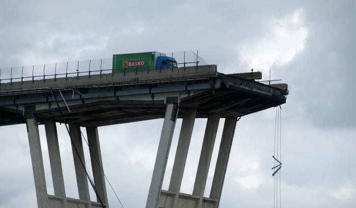 I parenti delle vittime del Ponte Morandi: "All'inaugurazione non nominate i nostri morti, non sono ninnoli"