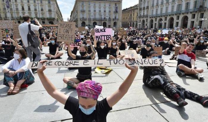 Manifestazione antirazzista a Torino