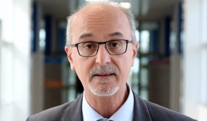 Lopalco avverte: "Attenti agli assembramenti perché si rischiano i nuovi focolai"