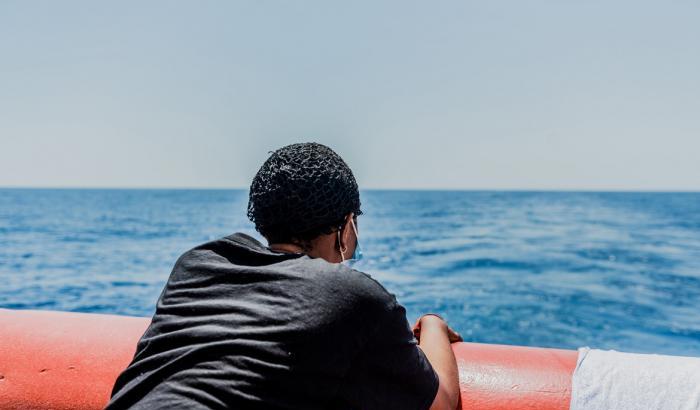 Sulla Ocean Viking sei migranti hanno provato a suicidarsi: dichiarato lo stato di emergenza