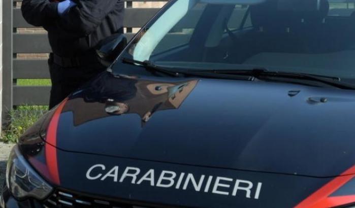 Il cadavere di una donna investita scoperto in un parcheggio sul lago di Garda