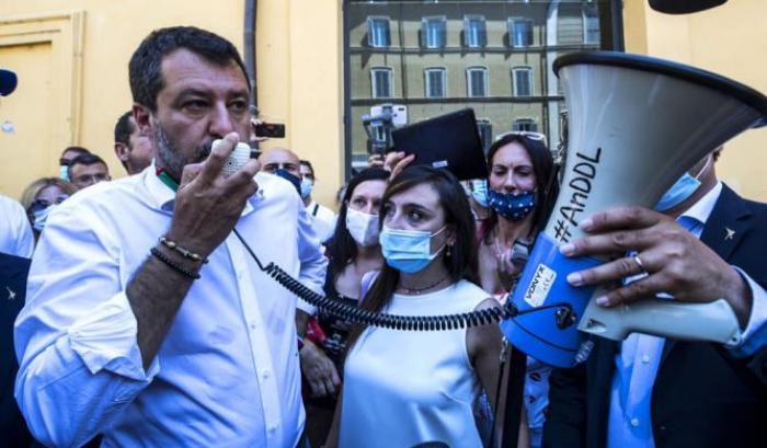 Immondo Salvini: "I valori della sinistra di Berlinguer raccolti dalla Lega"