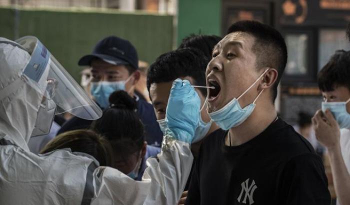 Il Covid torna a far paura in Cina: 61 nuovi contagi, dato più alto da aprile